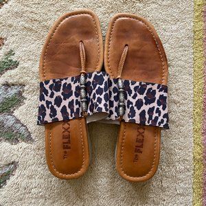 THE FLEXX RAIN MAKER SIZE 6